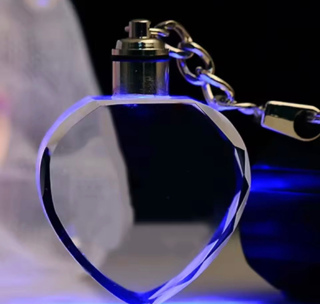 Porte-clés en cristal personnalisé avec gravure gratuite, Design gratuit, cadeau avec lumière LED