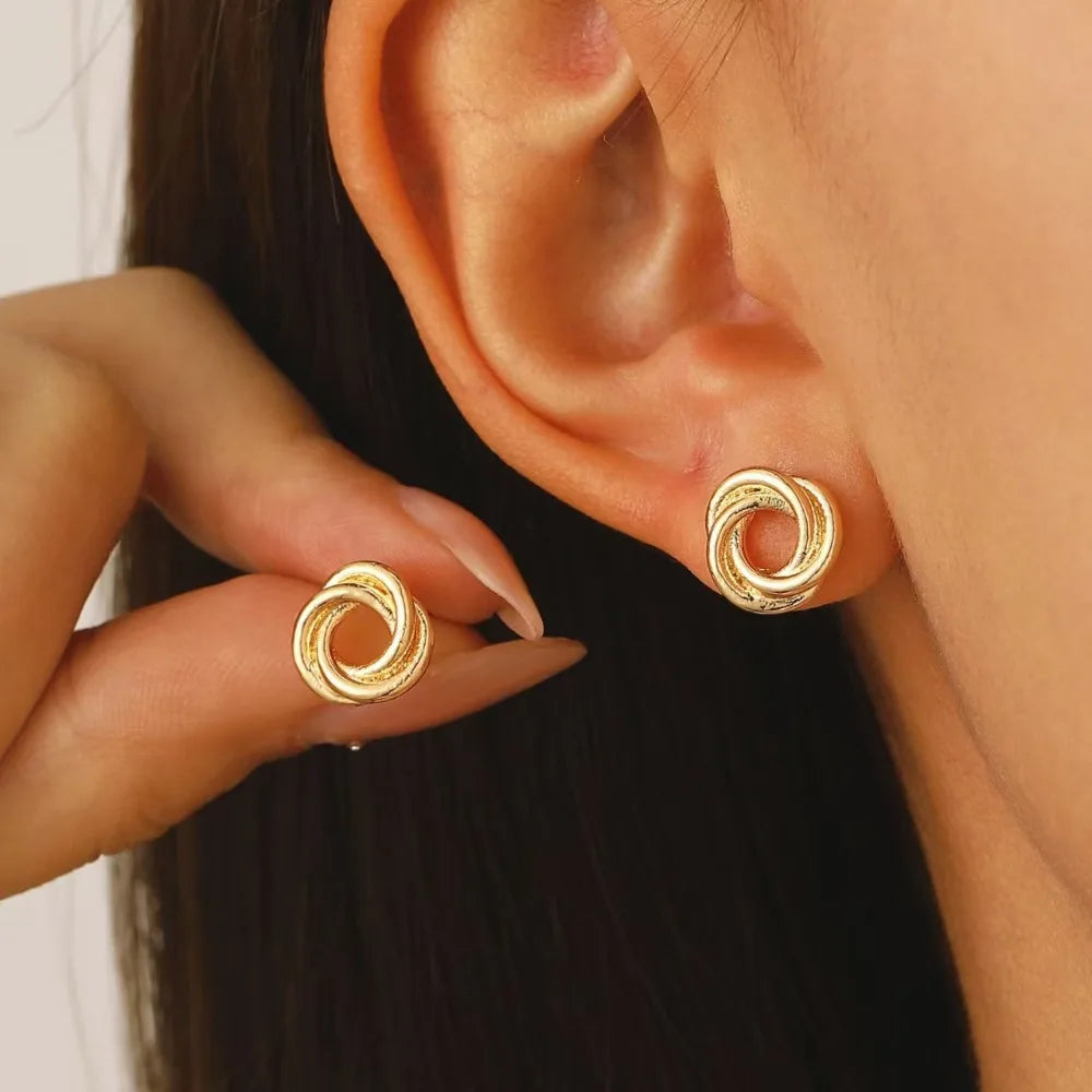Collier et Boucles d'Oreilles Élégants