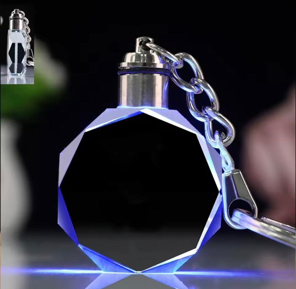 Porte-clés en cristal personnalisé avec gravure gratuite, Design gratuit, cadeau avec lumière LED