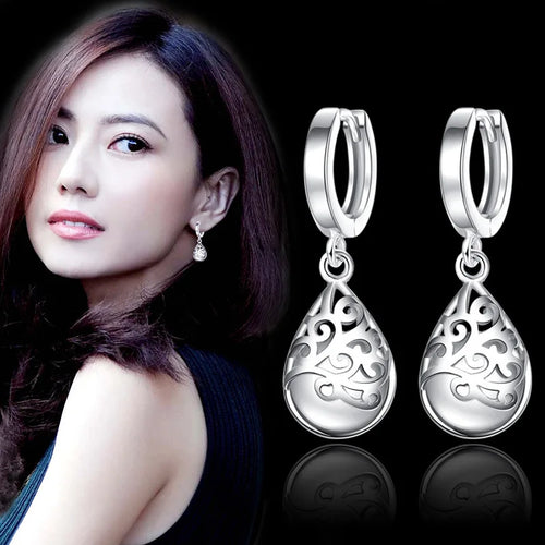 Boucles d'Oreilles Fleur Opale